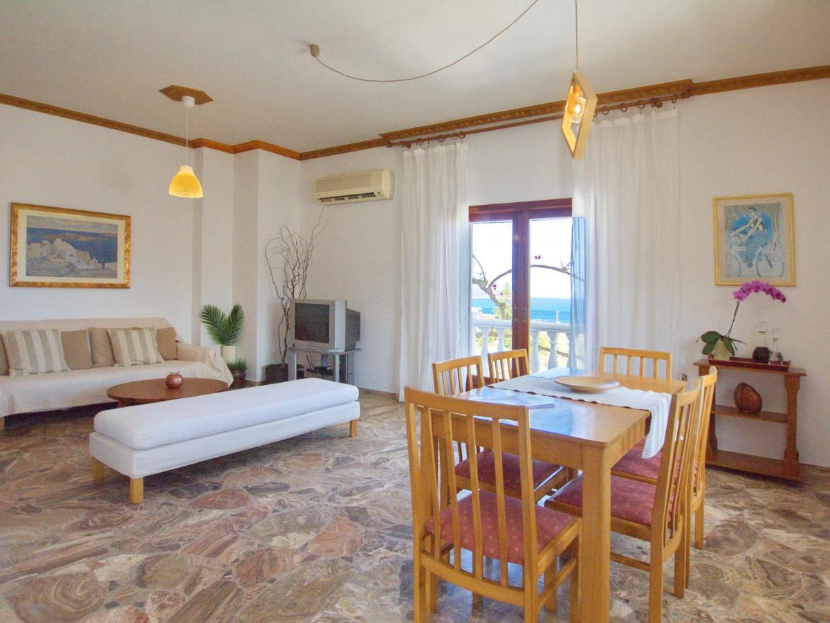 Rouladina Apartments Stalós Dış mekan fotoğraf