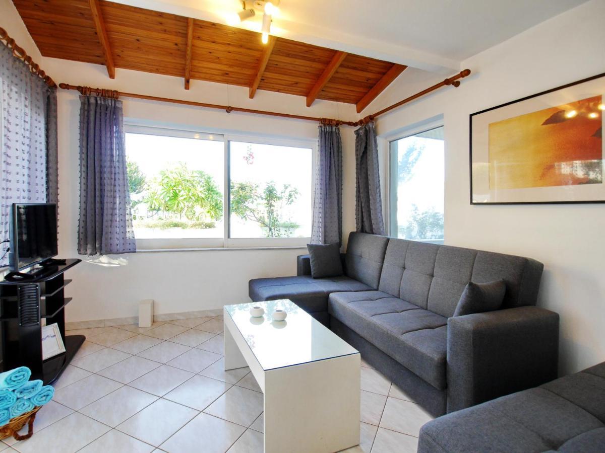 Rouladina Apartments Stalós Dış mekan fotoğraf