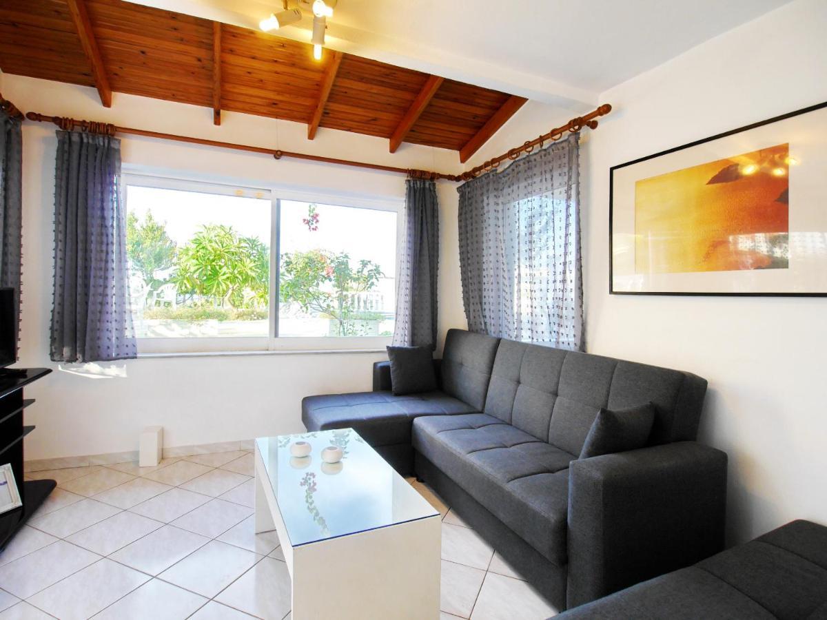 Rouladina Apartments Stalós Dış mekan fotoğraf