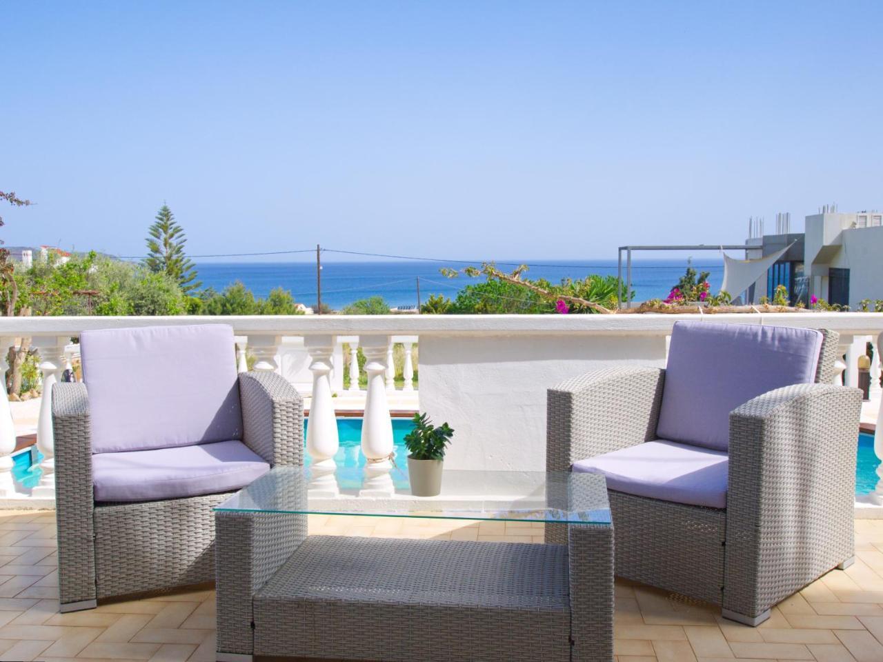 Rouladina Apartments Stalós Dış mekan fotoğraf